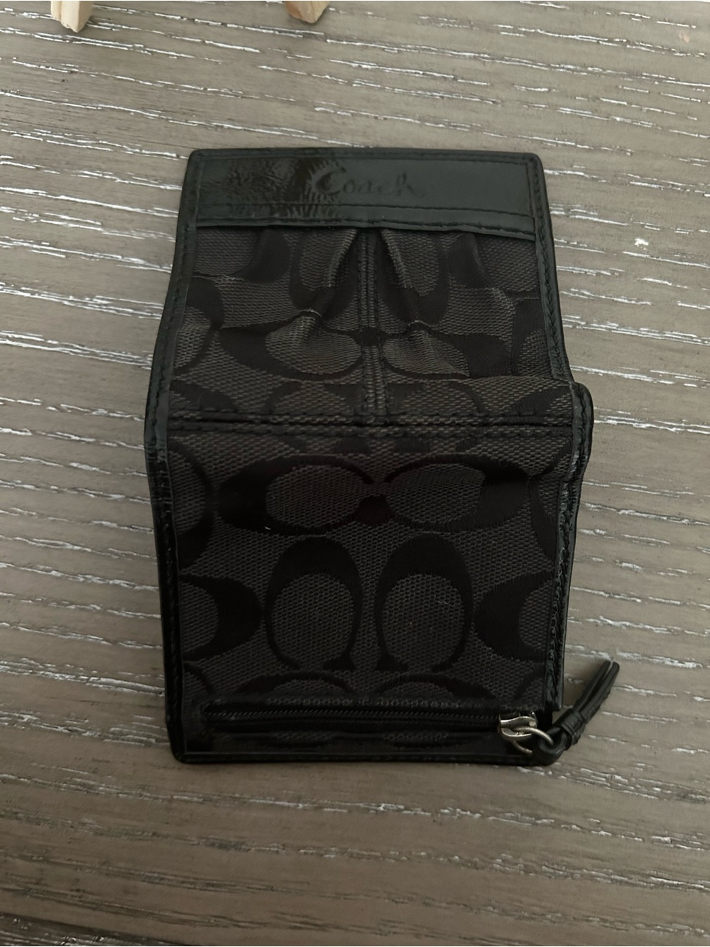 Coach Vintage Black Signature Compact Bifold Wallet EUC - Picture 11 of 14